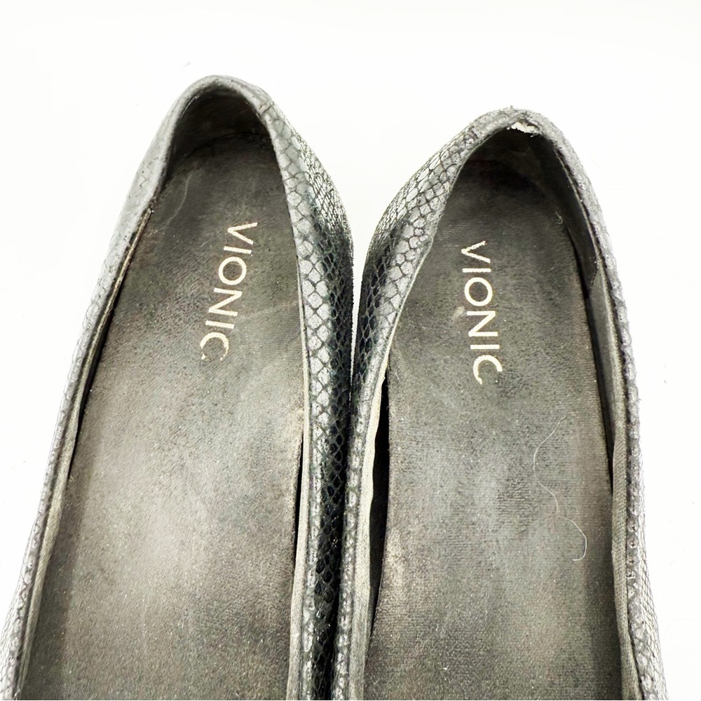 Vionic Caballo Pointed Ballet Flat Snake - Picture 6 of 8